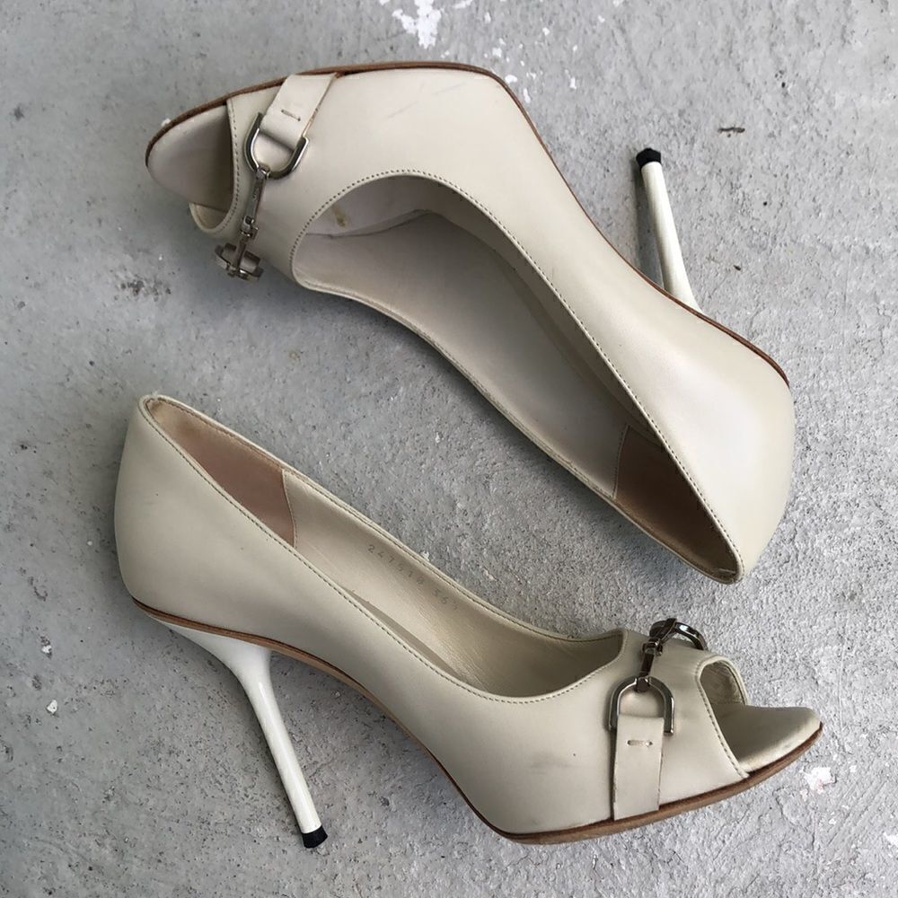 Gucci  heels - Picture 3 of 8